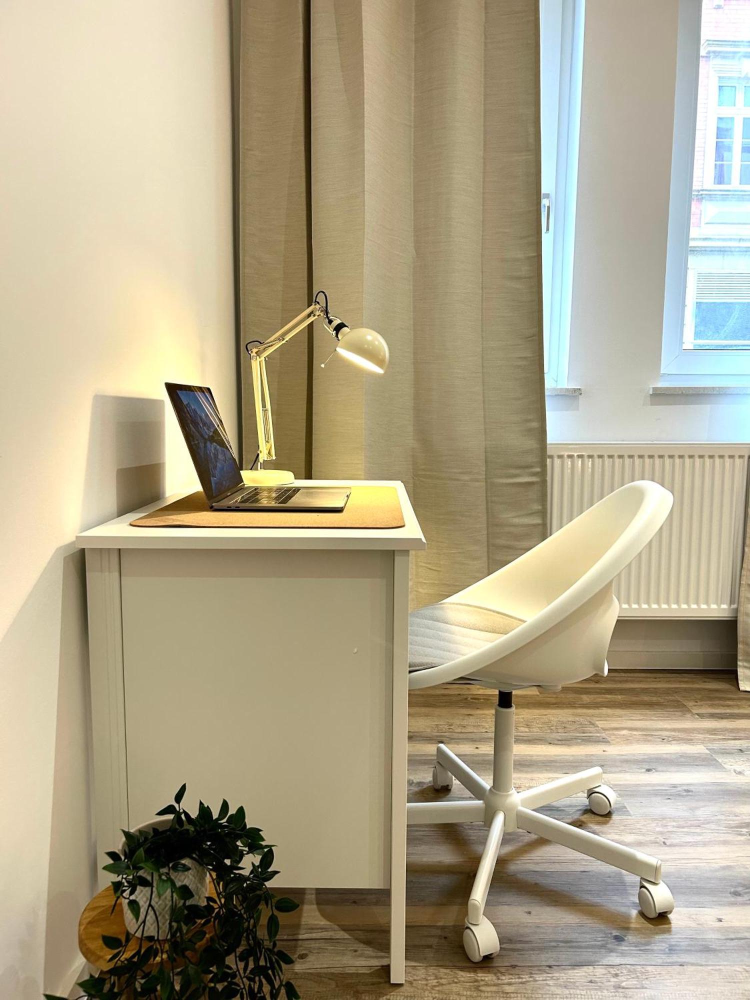 Designer City Apartment In Top Lage Fuer 6 Gaeste Karlsruhe Extérieur photo